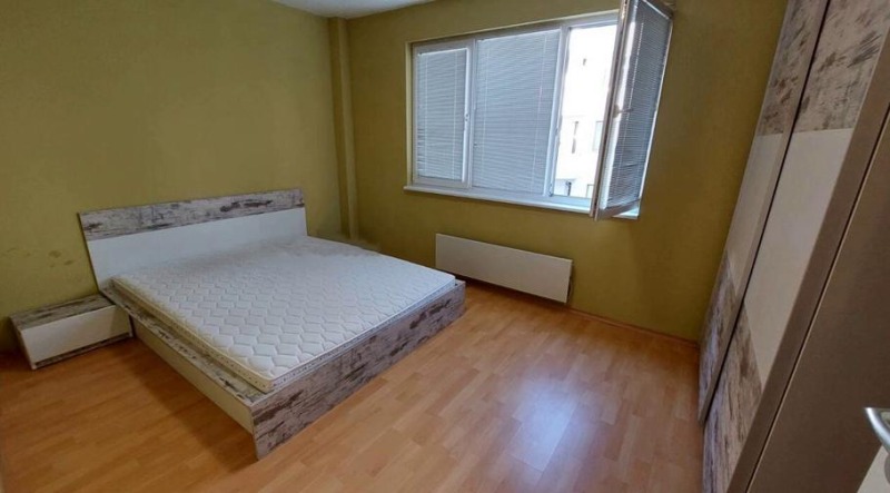 Kiadó  1 hálószoba Plovdiv , Gagarin , 70 négyzetméter | 31404240 - kép [3]