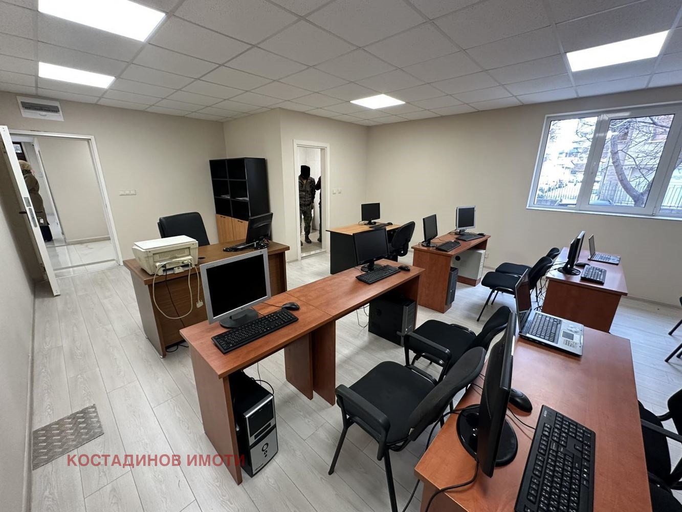 Дава под наем ОФИС, гр. Пловдив, Кършияка