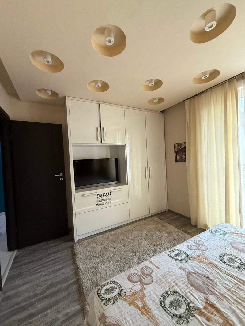 Da affittare  1 camera da letto Plovdiv , Karshiiaka , 77 mq | 65344228 - Immagine [5]