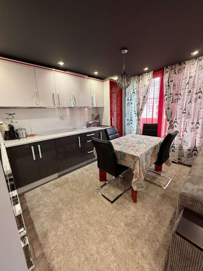 Da affittare  1 camera da letto Plovdiv , Karshiiaka , 77 mq | 65344228 - Immagine [3]
