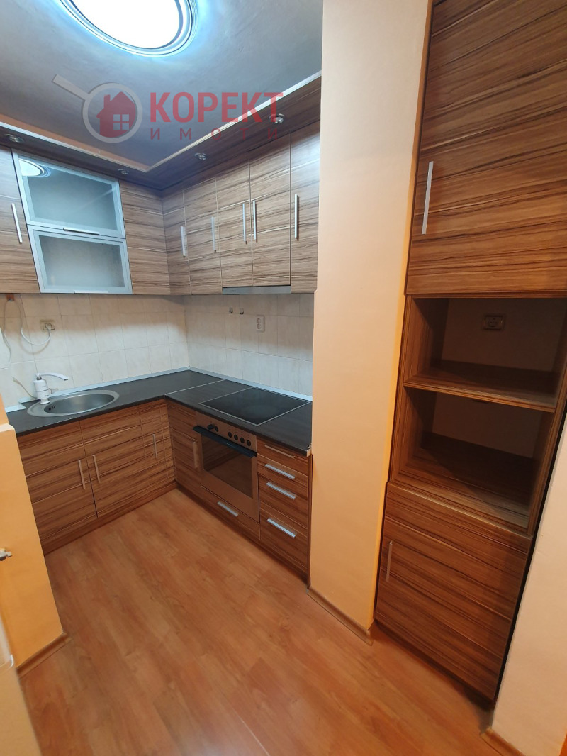 Дава под наем 3-СТАЕН, гр. Стара Загора, Център, снимка 2 - Апартаменти - 52734055