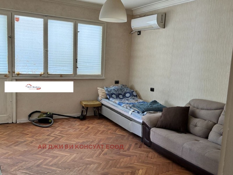 K pronájmu  3 ložnice Sofia , Iztok , 120 m2 | 48319606 - obraz [5]