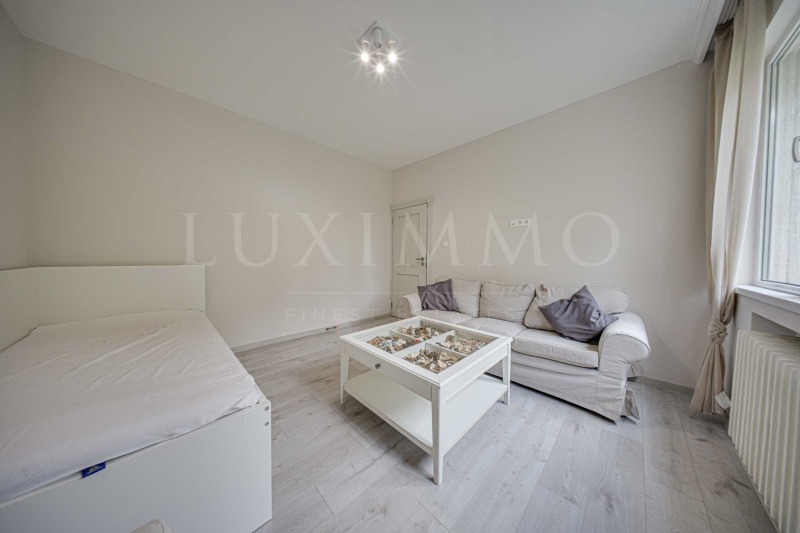 A louer  2 chambres Sofia , Tsentar , 78 m² | 38572630 - image [2]