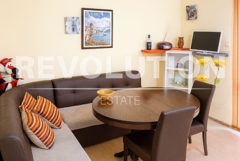 Дава под Наем 2-СТАЕН в град Варна, м-т Ален мак - 48 кв.м / 350 € » 684.54 лв., РЕВОЛЮШЪН ИЗТОК