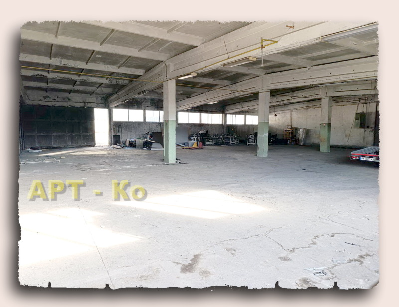 Дава под Наем ПРОМ. ПОМЕЩЕНИЕ в град Перник, Мошино - 300 кв.м / 950 € » 1 858.04 лв., АРТ-КО
