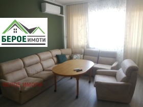 В оренду 3 кімнатна