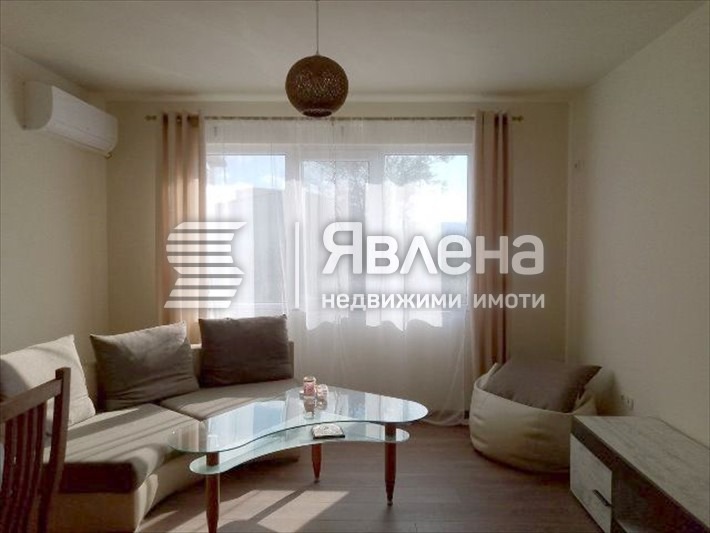 Προς ενοικίαση  1 υπνοδωμάτιο Βλαγοεβγραδ , Οσβοβοζδενηε , 55 τ.μ | 10213035 - εικόνα [3]