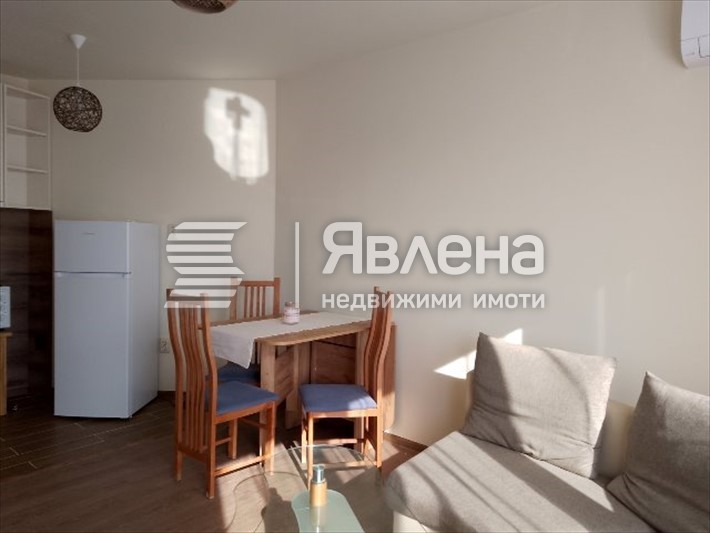 Προς ενοικίαση  1 υπνοδωμάτιο Βλαγοεβγραδ , Οσβοβοζδενηε , 55 τ.μ | 10213035 - εικόνα [2]