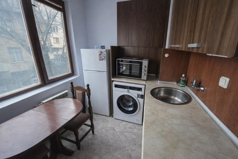 Дава под наем 2-СТАЕН, гр. София, Банишора, снимка 2 - Апартаменти - 53411526