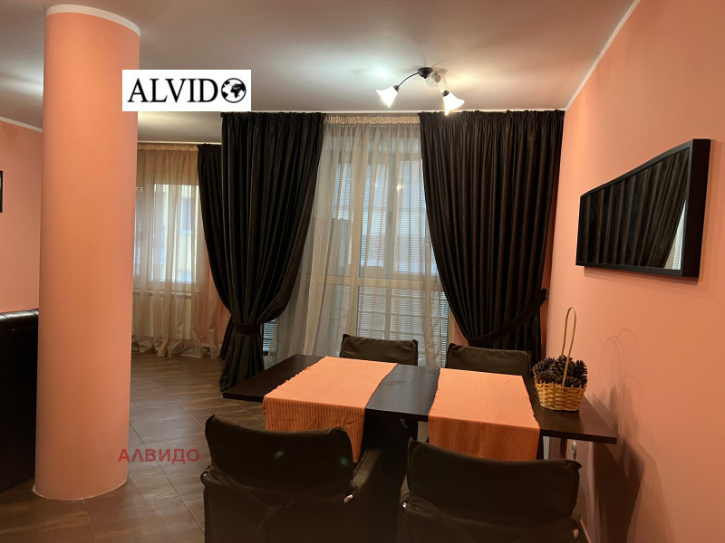 Дава под наем 3-СТАЕН, гр. София, Център, снимка 2 - Апартаменти - 52247363