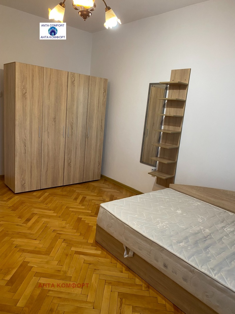 Дава под наем 3-СТАЕН, гр. София, Бъкстон, снимка 7 - Апартаменти - 53428914