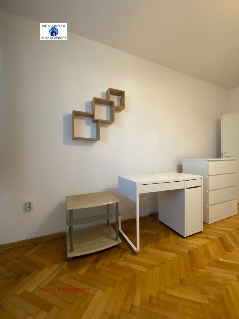 Дава под наем 3-СТАЕН, гр. София, Бъкстон, снимка 6 - Апартаменти - 53428914