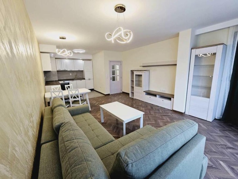 Para alugar  1 quarto Plovdiv , Hristo Smirnenski , 80 m² | 83776821 - imagem [2]