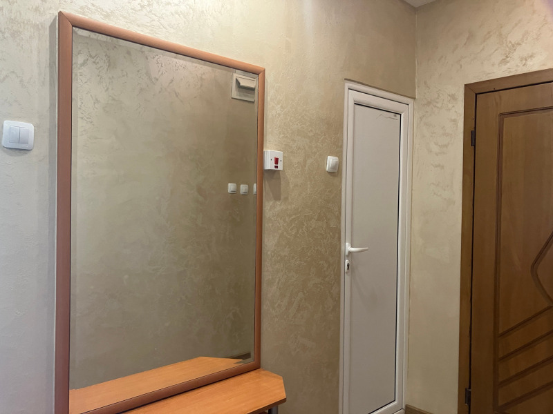 Дава под наем 3-СТАЕН, гр. Пловдив, Христо Смирненски, снимка 6 - Апартаменти - 52469529