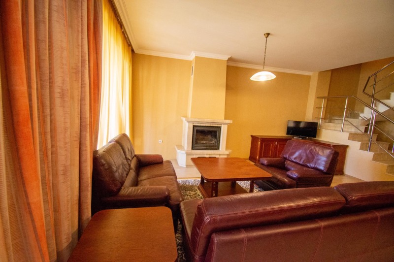 Дава под нем  Мезонет, град София, Витоша • 1 050 EUR • ID 81212856 — holmes.bg - [1] 