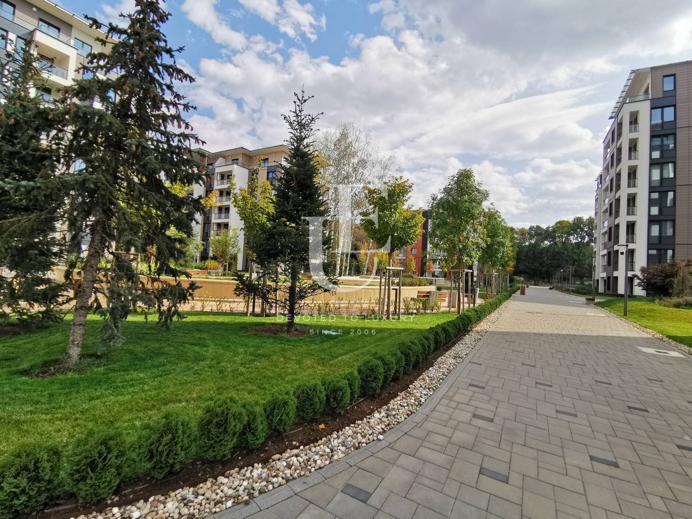 Дава под наем 3-СТАЕН, гр. София, Лозенец, снимка 5 - Апартаменти - 54577151