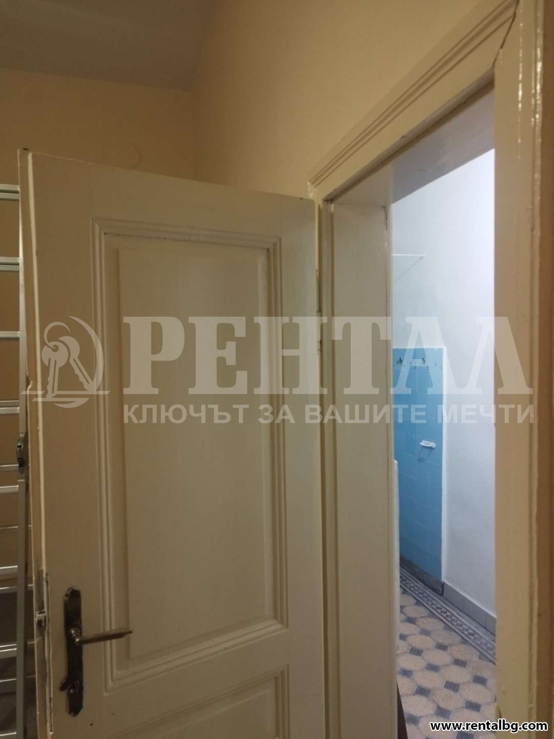 Дава под наем ОФИС, гр. Пловдив, Център, снимка 3 - Офиси - 53604308