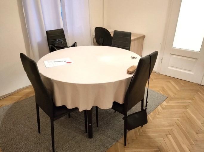 Издаје се  1 спаваћа соба Софија , Центар , 60 м2 | 70765447 - слика [2]