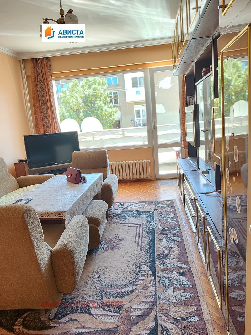 A louer  2 chambres Sofia , Sveta Troitsa , 88 m² | 70231351