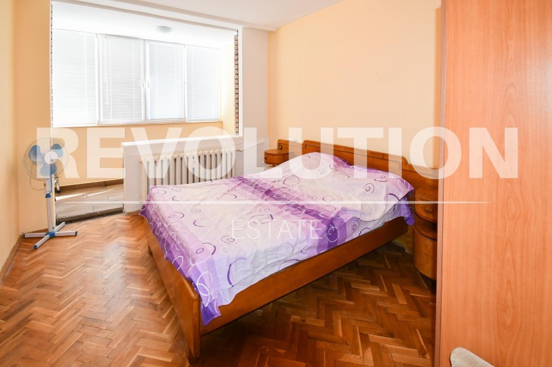 Дава под наем  3-стаен град София , Зона Б-5 , 104 кв.м | 25884140 - изображение [8]