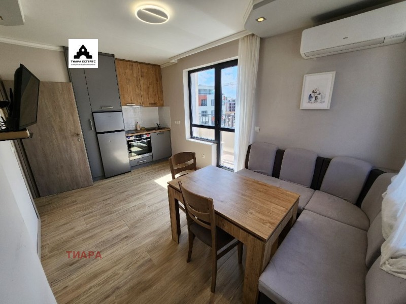 Дава под Наем 3-СТАЕН в град София, Студентски град - 100 кв.м / 700 € » 1 369.08 лв., ТИАРА