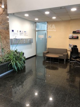 ОФИС, 165 m2
