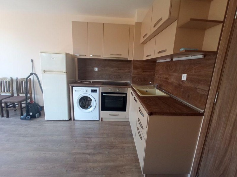 Para alugar  Estúdio Plovdiv , Komatevo , 55 m² | 60947301 - imagem [2]