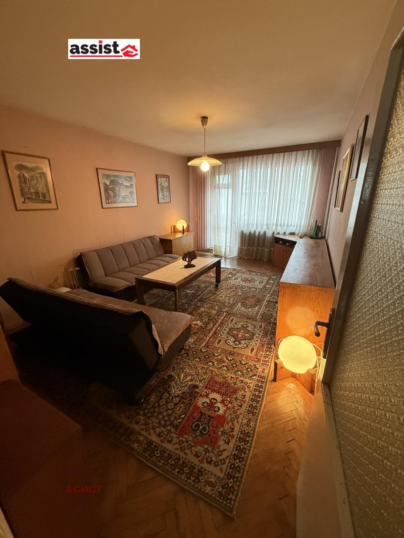 Zu vermieten  1 Schlafzimmer Sofia , Lagera , 65 qm | 54623696 - Bild [4]