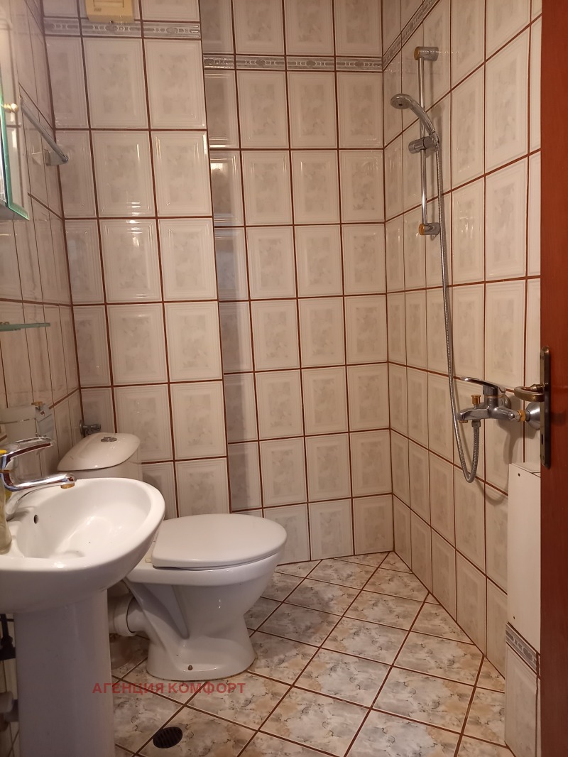 Дава под наем  3-стаен град София , Хладилника , 114 кв.м | 19512800 - изображение [11]