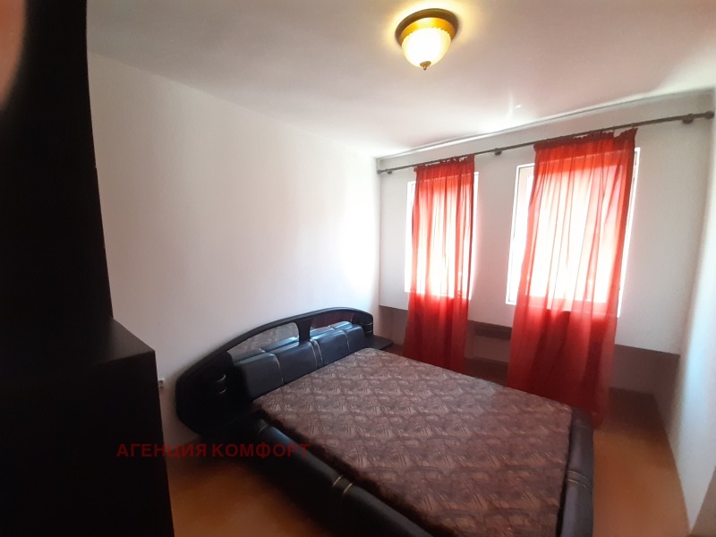 K pronájmu  2 ložnice Sofia , Chladilnika , 114 m2 | 19512800 - obraz [7]
