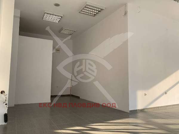 Дава под наем МАГАЗИН, гр. Пловдив, Христо Смирненски