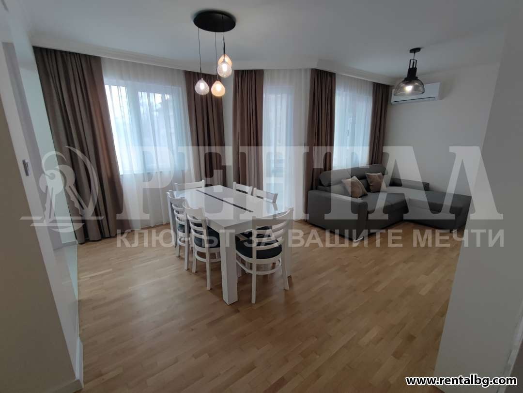 Дава под наем 3-СТАЕН, гр. Пловдив, Център