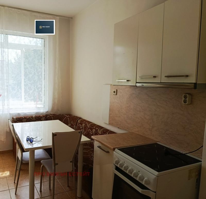Дава под Наем 3-СТАЕН в град Варна, ВИНС-Червен площад - 75 кв.м / 560 € » 1 095.26 лв., ПРО ВИЖЪН ЕСТЕЙТ