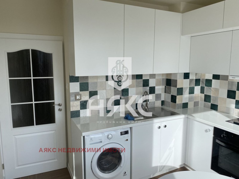 Til leie  1 soverom Sofia , Zona B-5 , 90 kvm | 16902117 - bilde [3]