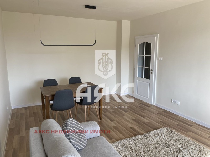Til leie  1 soverom Sofia , Zona B-5 , 90 kvm | 16902117 - bilde [2]