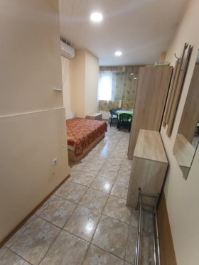 Studio Tsentralen koop. pazar, Ruse
