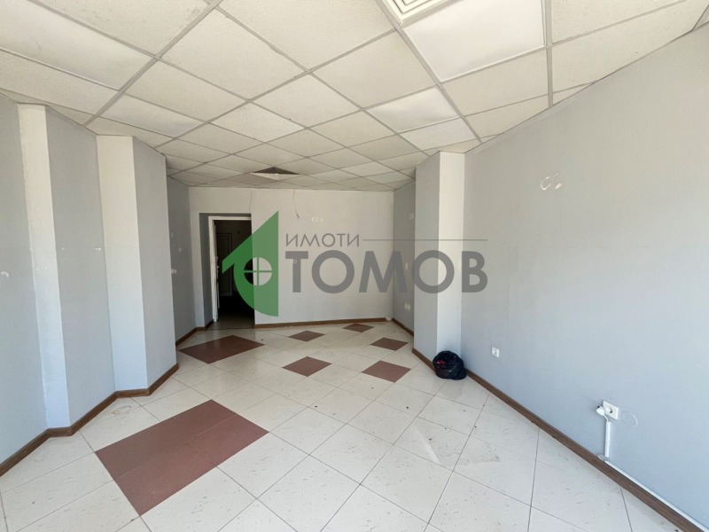 K pronájmu  Prodejna Šumen , Centar , 60 m2 | 95255107 - obraz [2]