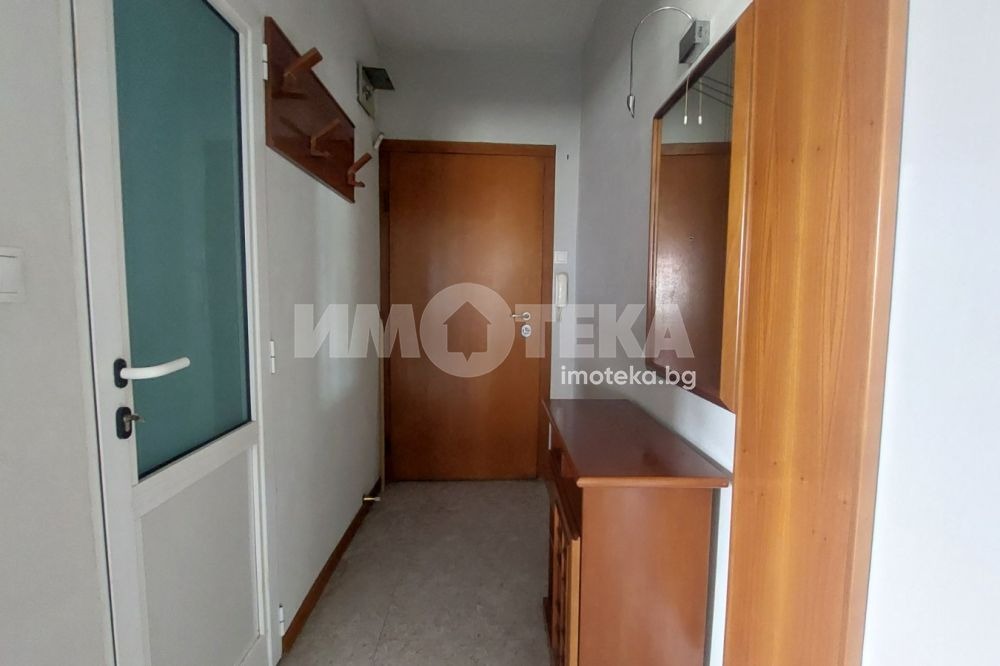 Дава под наем 2-СТАЕН, гр. София, Оборище, снимка 13 - Апартаменти - 54302124