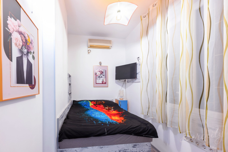 Дава под наем 3-СТАЕН, гр. София, Център, снимка 6 - Апартаменти - 52522252