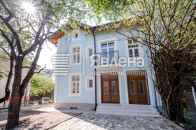 Къща град София, Център 15