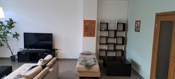 Издаје се  2 спаваће собе Софија , Центар , 130 м2 | 37734648 - слика [6]