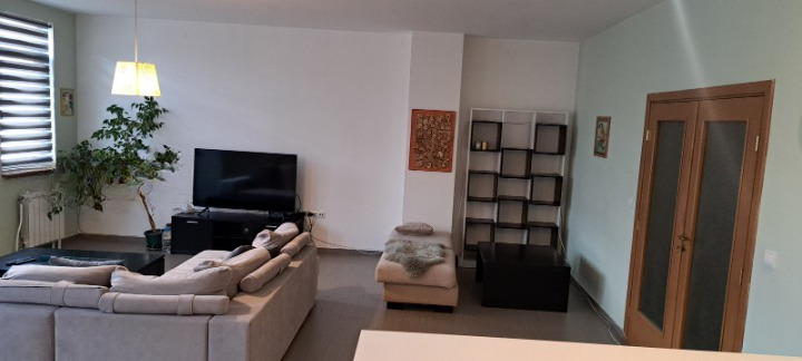 Издаје се  2 спаваће собе Софија , Центар , 130 м2 | 37734648 - слика [15]