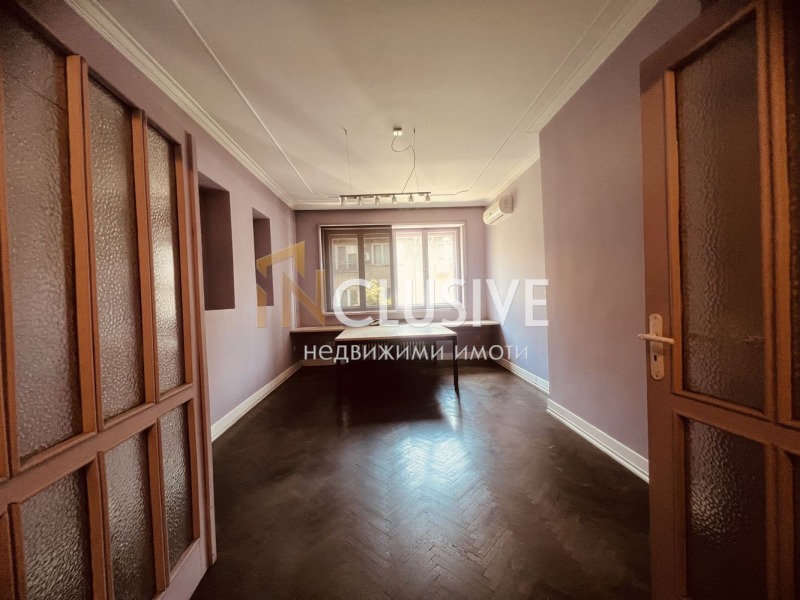 Дава под наем  Офис град София , Център , 140 кв.м | 61559759 - изображение [9]