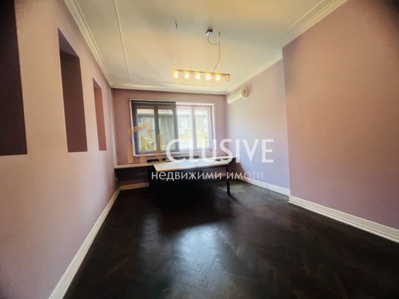 Дава под наем  Офис град София , Център , 140 кв.м | 61559759 - изображение [8]