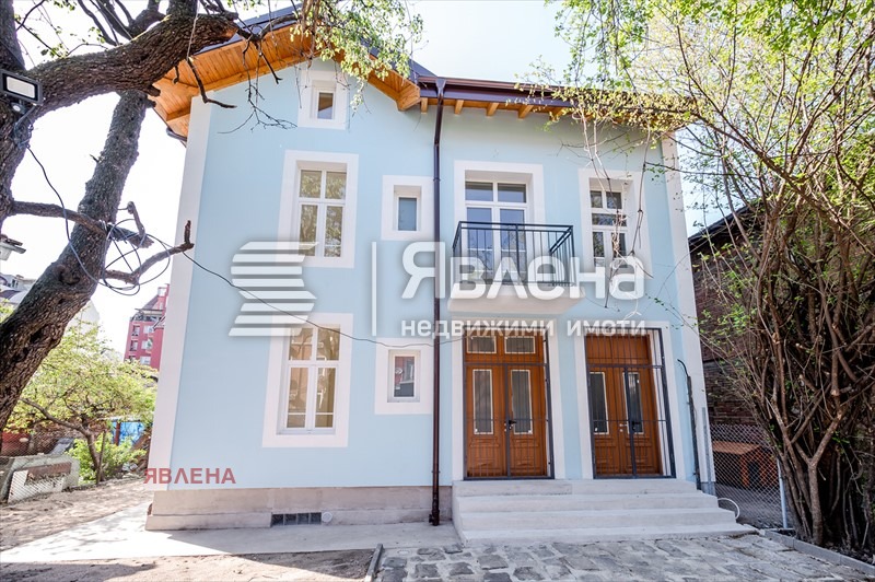 Til leje  Hus Sofia , Tsentar , 284 kvm | 73698514