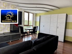 1 slaapkamer Tsentar, Dobritsj