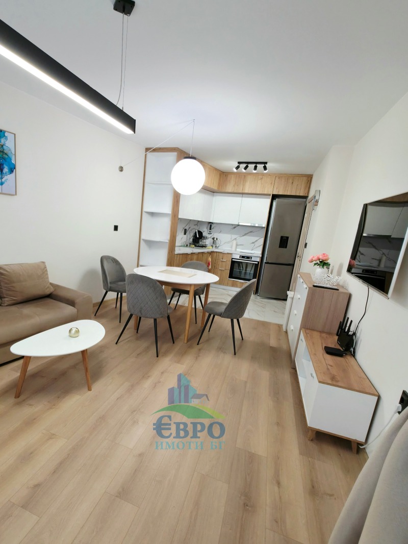 Под наем 3-СТАЕН, град Стара Загора, Център • 500 € / 977.91 лв. • 84480072 1