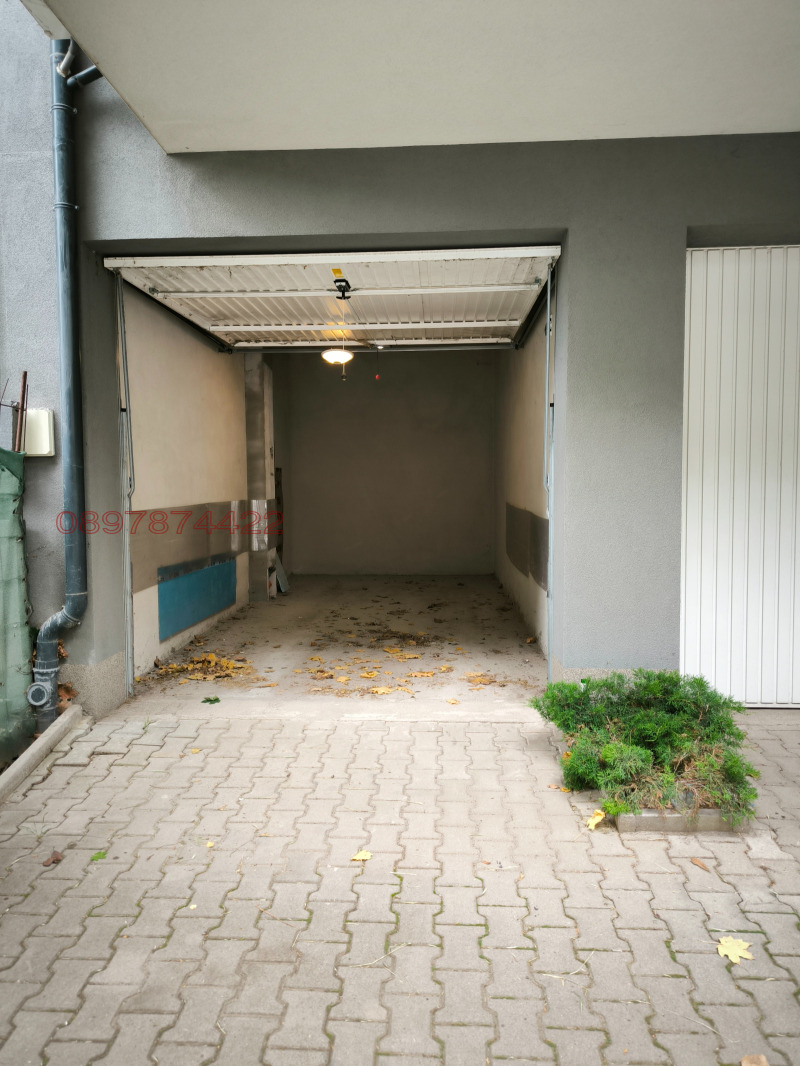 Te huur  Garage Sofia , Nadezjda 2 , 16 m² | 48979336 - afbeelding [3]