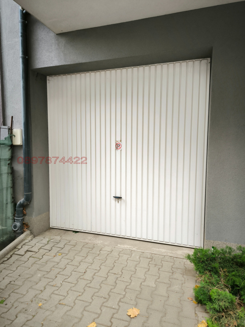Te huur  Garage Sofia , Nadezjda 2 , 16 m² | 48979336 - afbeelding [2]
