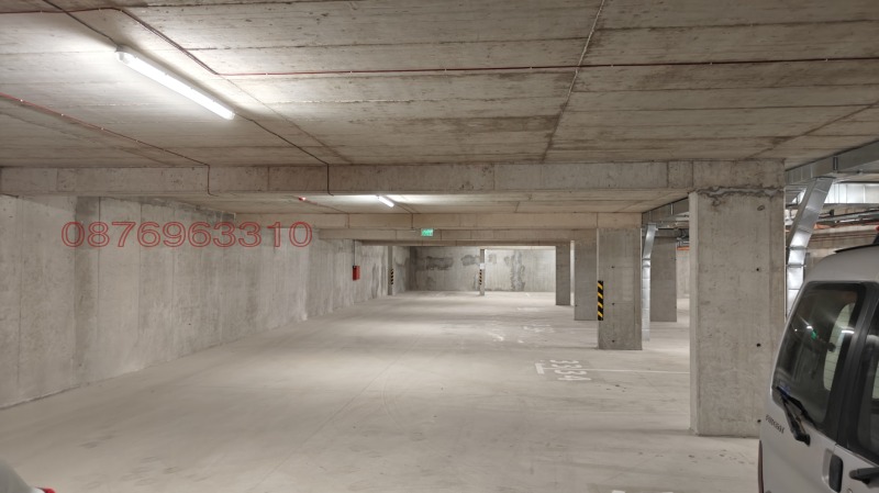 Дава под наем ГАРАЖ, ПАРКОМЯСТО, гр. Варна, Централна поща, снимка 4 - Гаражи и паркоместа - 52849246